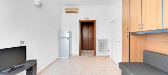1 Schlafzimmer Wohnung in Milan, Italy, Nr. 286851 3