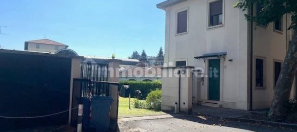 1 bedroom Apartment in Brescia, Italy No. 291567 6