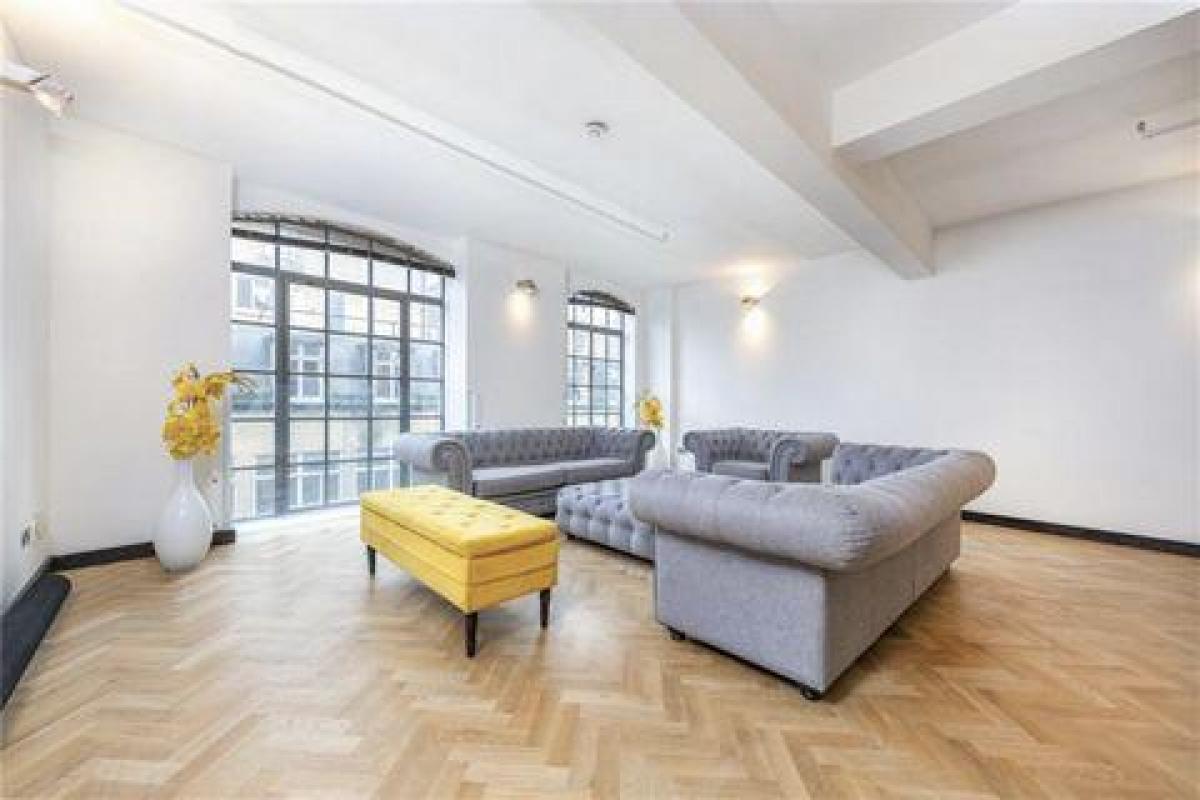2 bedrooms Apartment in London, United Kingdom No. 676