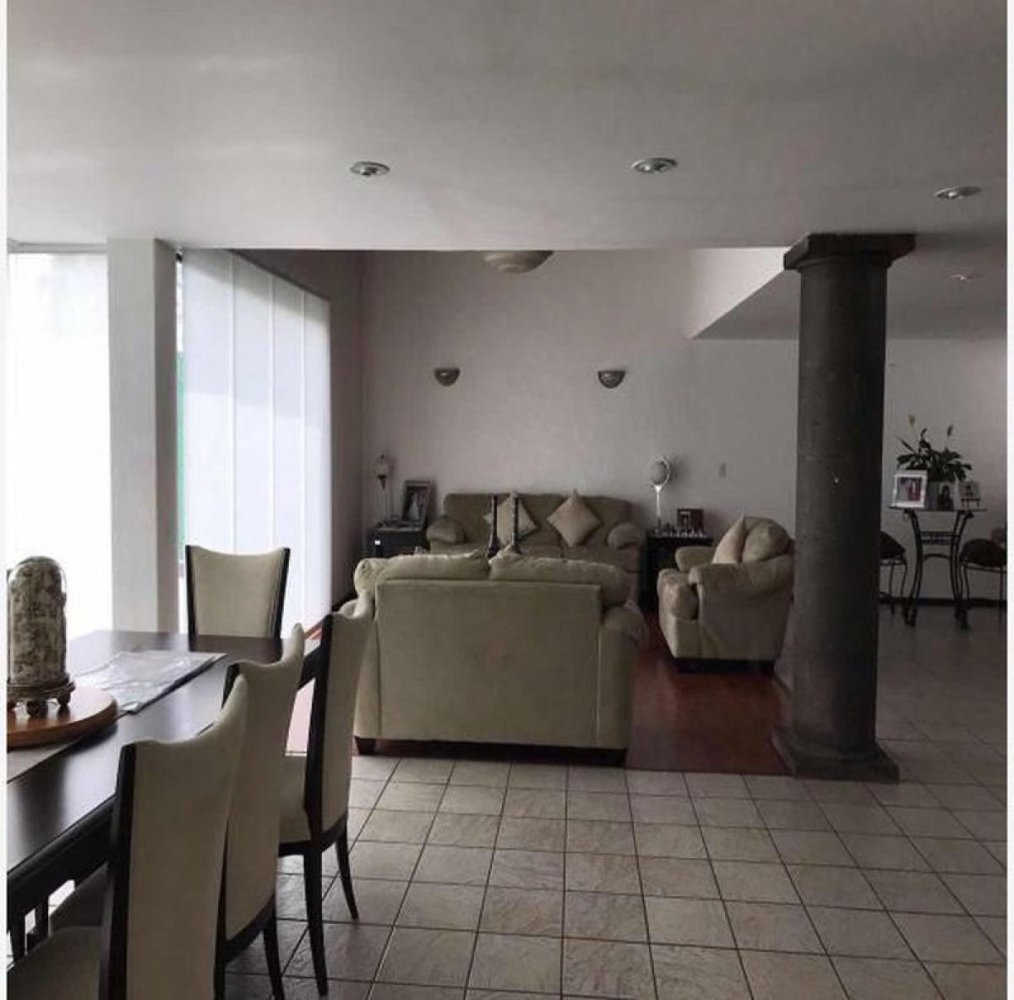 3 bedrooms House in Mexicali, Mexico No. 162136