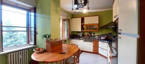 4-salle Penthouse à Malgrate, Italy No. 3259 8