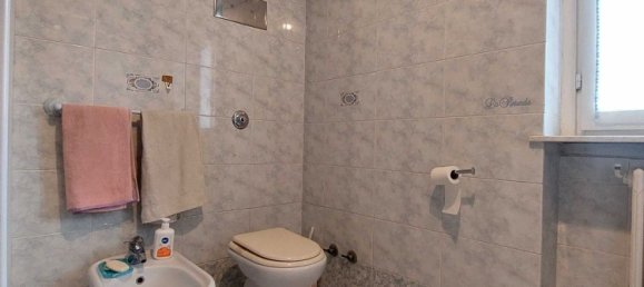 4-salle Penthouse à Malgrate, Italy No. 3259 23