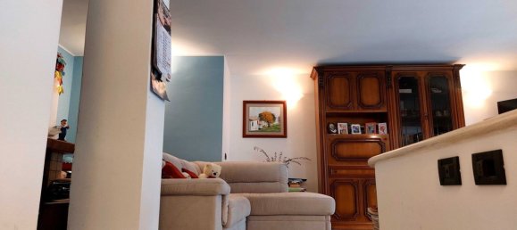 4-salle Penthouse à Malgrate, Italy No. 3259 29