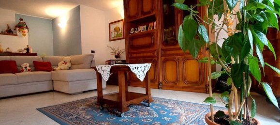 4-salle Penthouse à Malgrate, Italy No. 3259 32