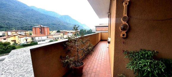 4-salle Penthouse à Malgrate, Italy No. 3259 9