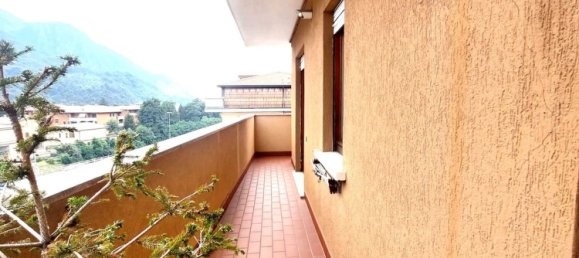 4-salle Penthouse à Malgrate, Italy No. 3259 40