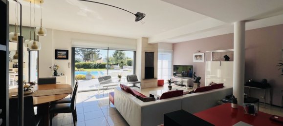 4 Schlafzimmer Haus in Vendee, France, Nr. 295342 8