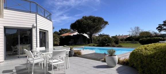 4 Schlafzimmer Haus in Vendee, France, Nr. 295342 22