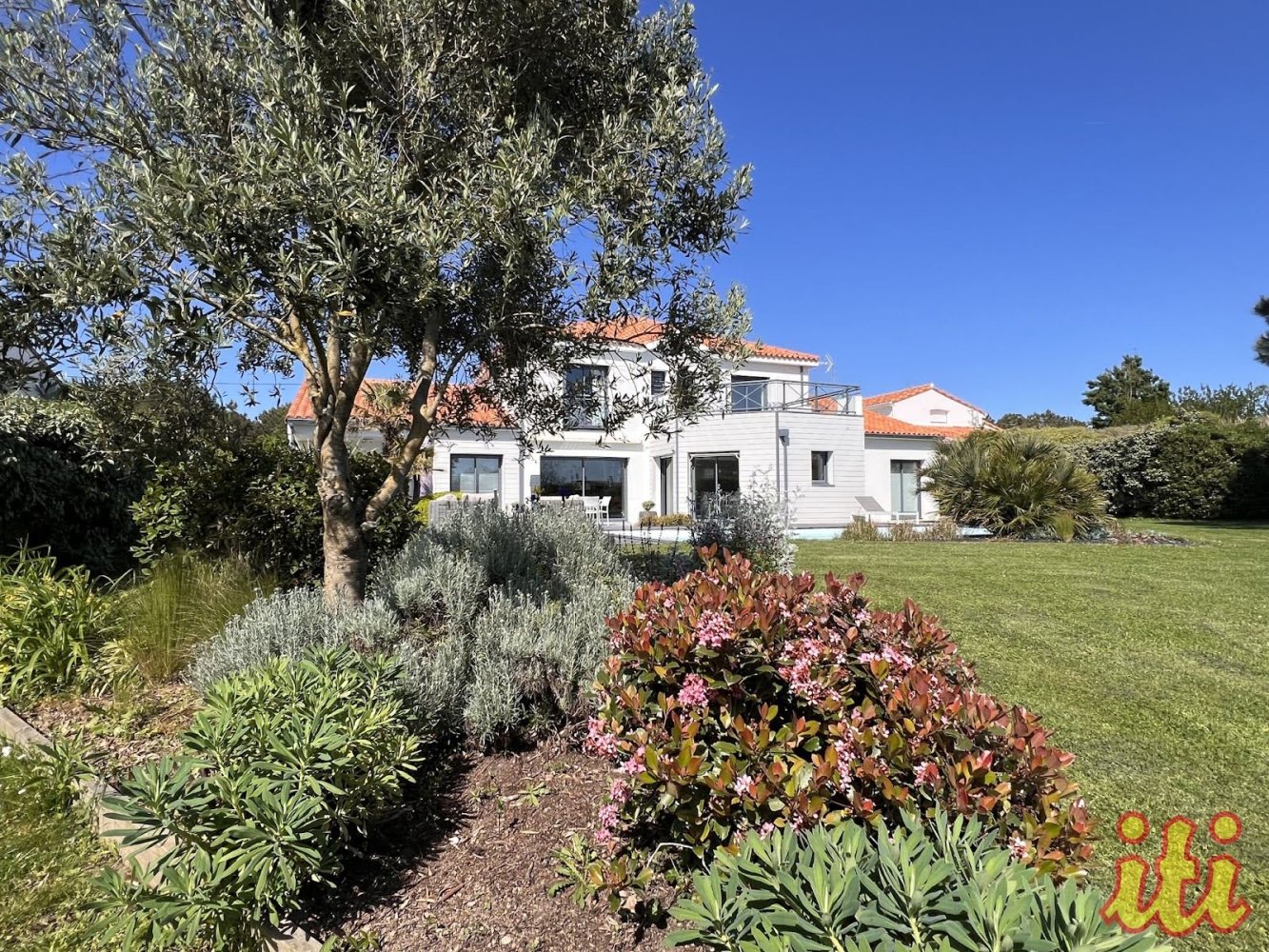 4 Schlafzimmer Haus in Vendee, France, Nr. 295342