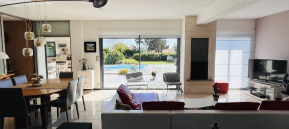 4 Schlafzimmer Haus in Vendee, France, Nr. 295342 9