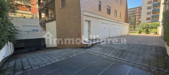 16m² Garage in Florence, Italy No. 353724 5