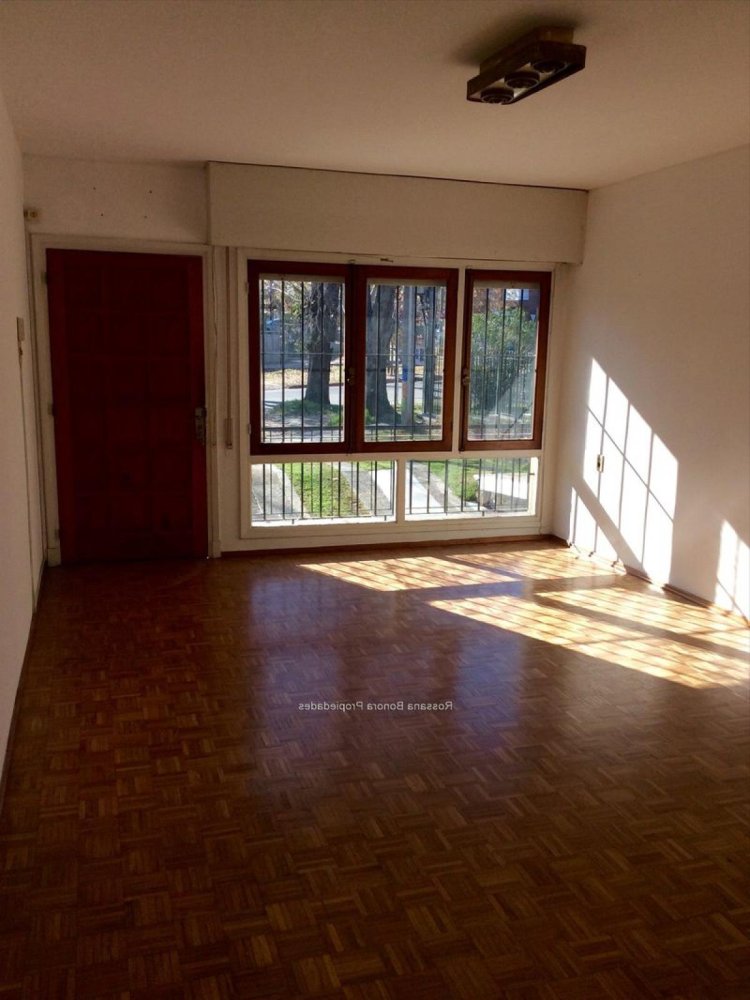 3 chambres Maison à Montevideo, Uruguay No. 2648