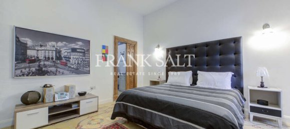 5 bedrooms Townhouse in Marsa, Malta No. 1095 7