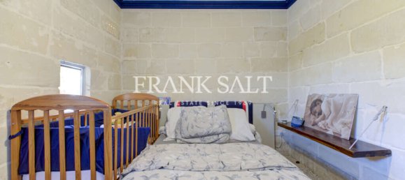 5 bedrooms Townhouse in Marsa, Malta No. 1095 14