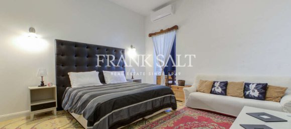 5 bedrooms Townhouse in Marsa, Malta No. 1095 6