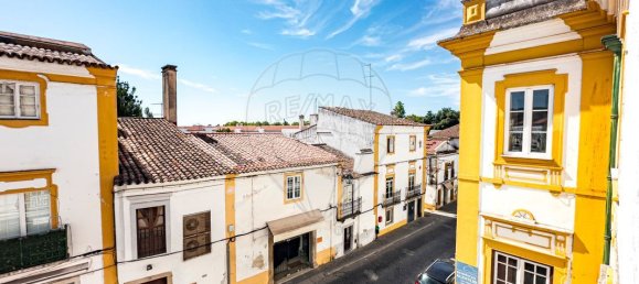 9 bedrooms Building in Evora, Portugal No. 137796 3