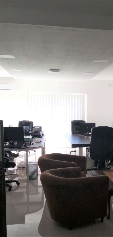  مكتب في Attard, Malta 140متر مربع رقم 12206