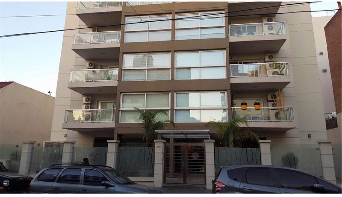 Apartamento de 2 dormitorios en Buenos Aires, Argentina No. 98371