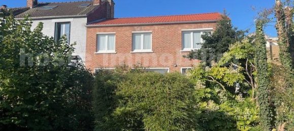 6 bedrooms House in Tourcoing, France No. 152969 2