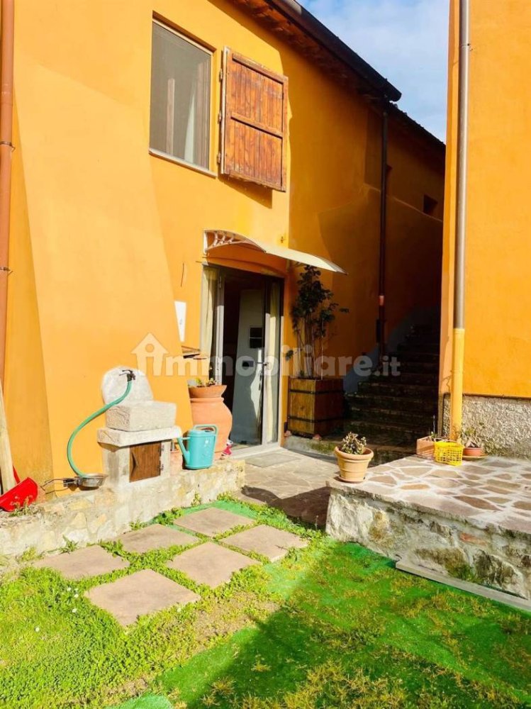 3 bedrooms House in Impruneta, Italy No. 193248