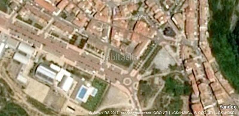  Commercial property in Puig-reig, Spain No. 268231