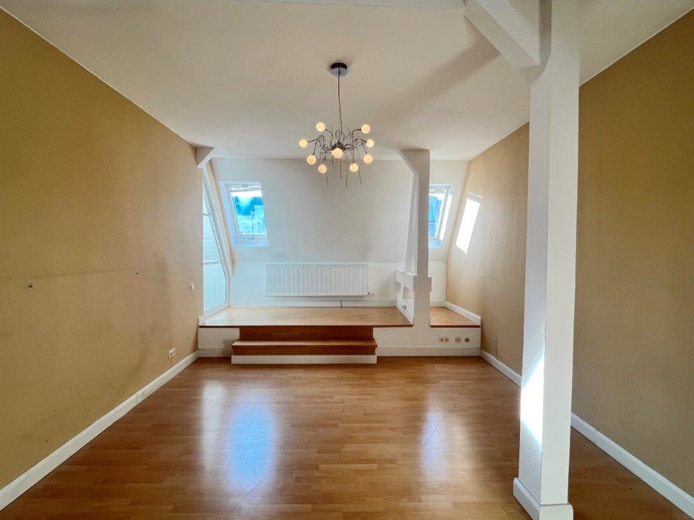 3-salle Appartement à Schoneberg, Germany No. 312298