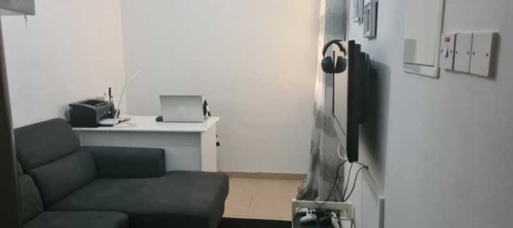 Imóvel comercial T4 em Aradippou, Cyprus N.º 80654 5