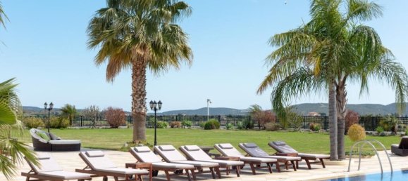 7 bedrooms Villa in Limassol, Cyprus No. 12961 12