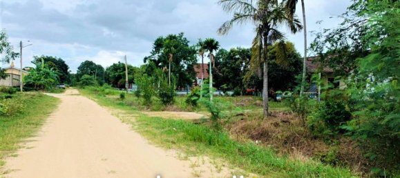 18108m² Commercial property in Sattahip, Thailand No. 16049 2