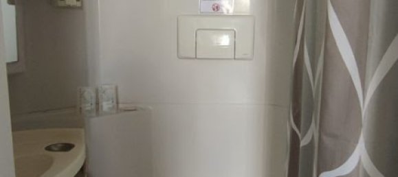 Коммерческая недвижимость 458м² в Жерминьи-де-Пре, Франция № 75277 11