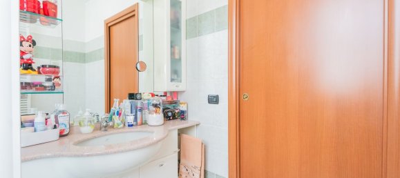 2غرفة منزل ذو طابقين في Ornago, Italy رقم 307638 2