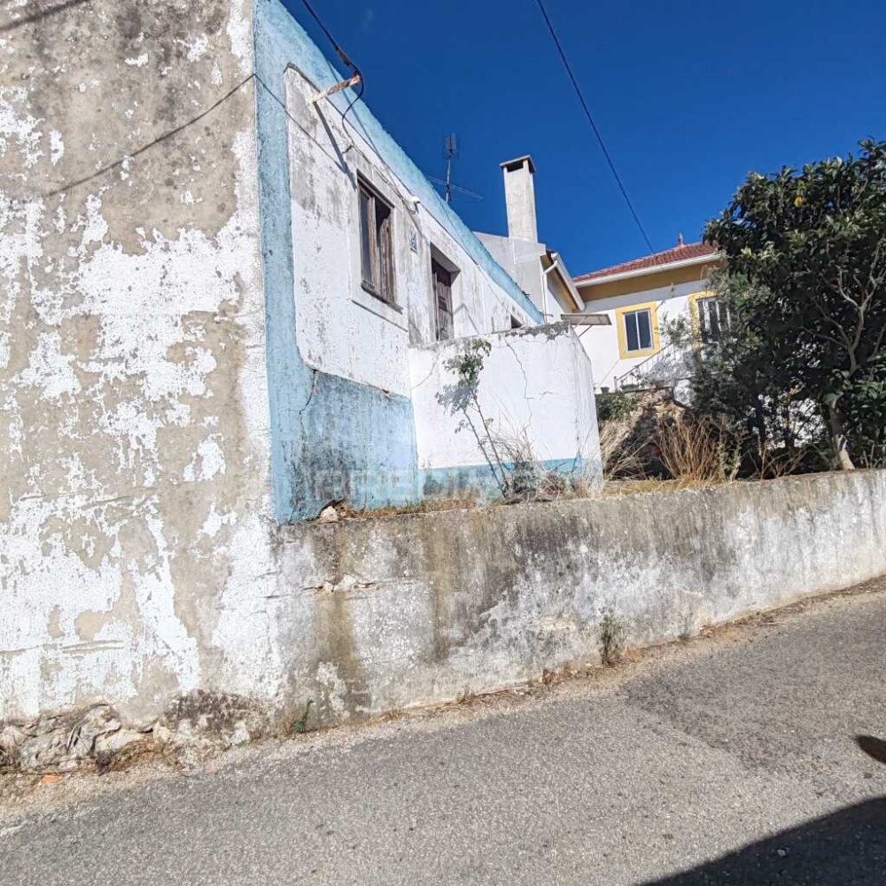 3 bedrooms Land in Ourem, Portugal No. 352041