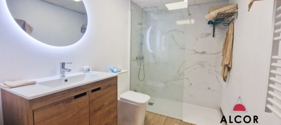 3 bedrooms Apartment in Castellon, Spain No. 133498 12