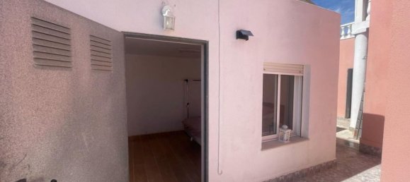 5 Schlafzimmer Haus in Alicante, Spain, Nr. 182050 5
