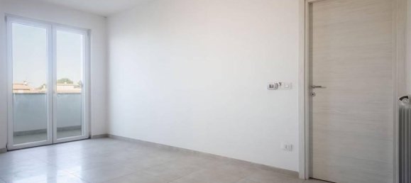 3 rooms Apartment in Rome, Italy No. 19237 27