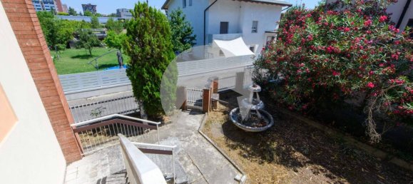 Villa de 6 dormitorios en Reggio Emilia, Italy No. 274654 11