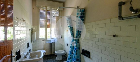 Villa de 6 dormitorios en Reggio Emilia, Italy No. 274654 21