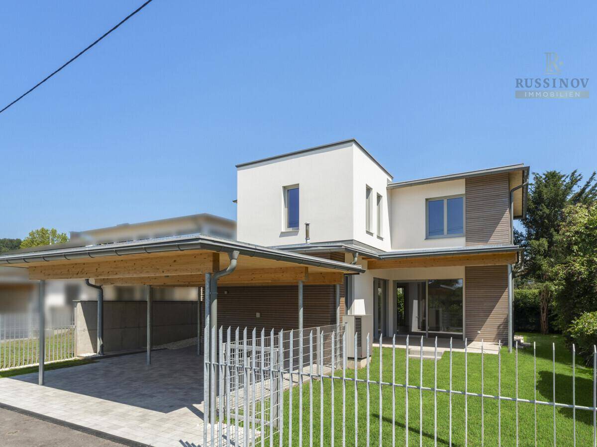 4 bedrooms House in Klagenfurt am Worthersee, Austria No. 234393