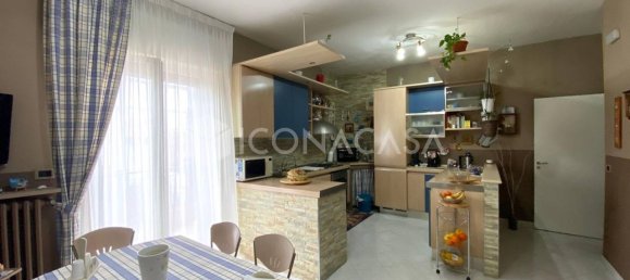 5-Zimmer Wohnung in Modugno, Italy, Nr. 20260 2