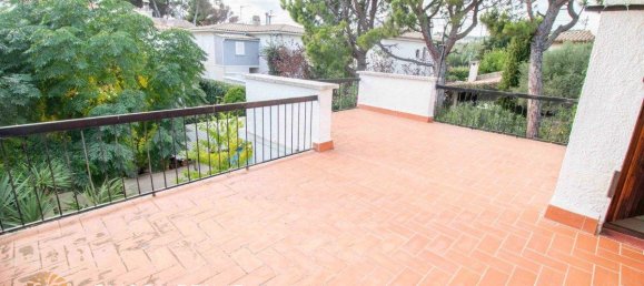 4 bedrooms House in Coma-Ruga, Spain No. 354 16