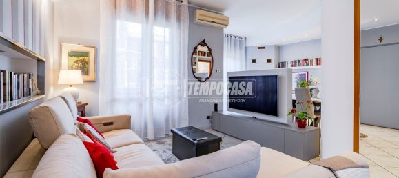 4-salle Duplex à Caronno Pertusella, Italy No. 287755 43