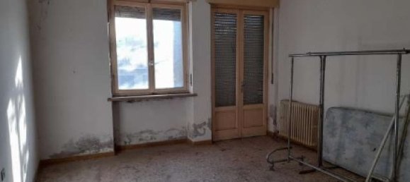 3 rooms Commercial property in Castelnuovo del Garda, Italy No. 329352 4