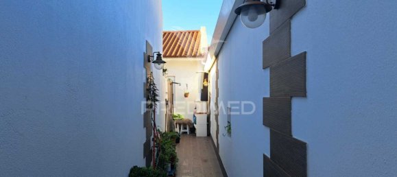 3 bedrooms House in Seixal, Portugal No. 73674 17