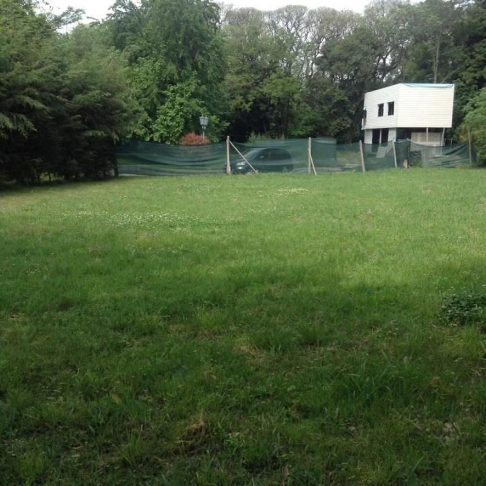  Land in Malvinas Argentinas, Argentina No. 37225