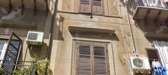 Квартира с 4 спальнями в Палермо, Италия № 375101 2