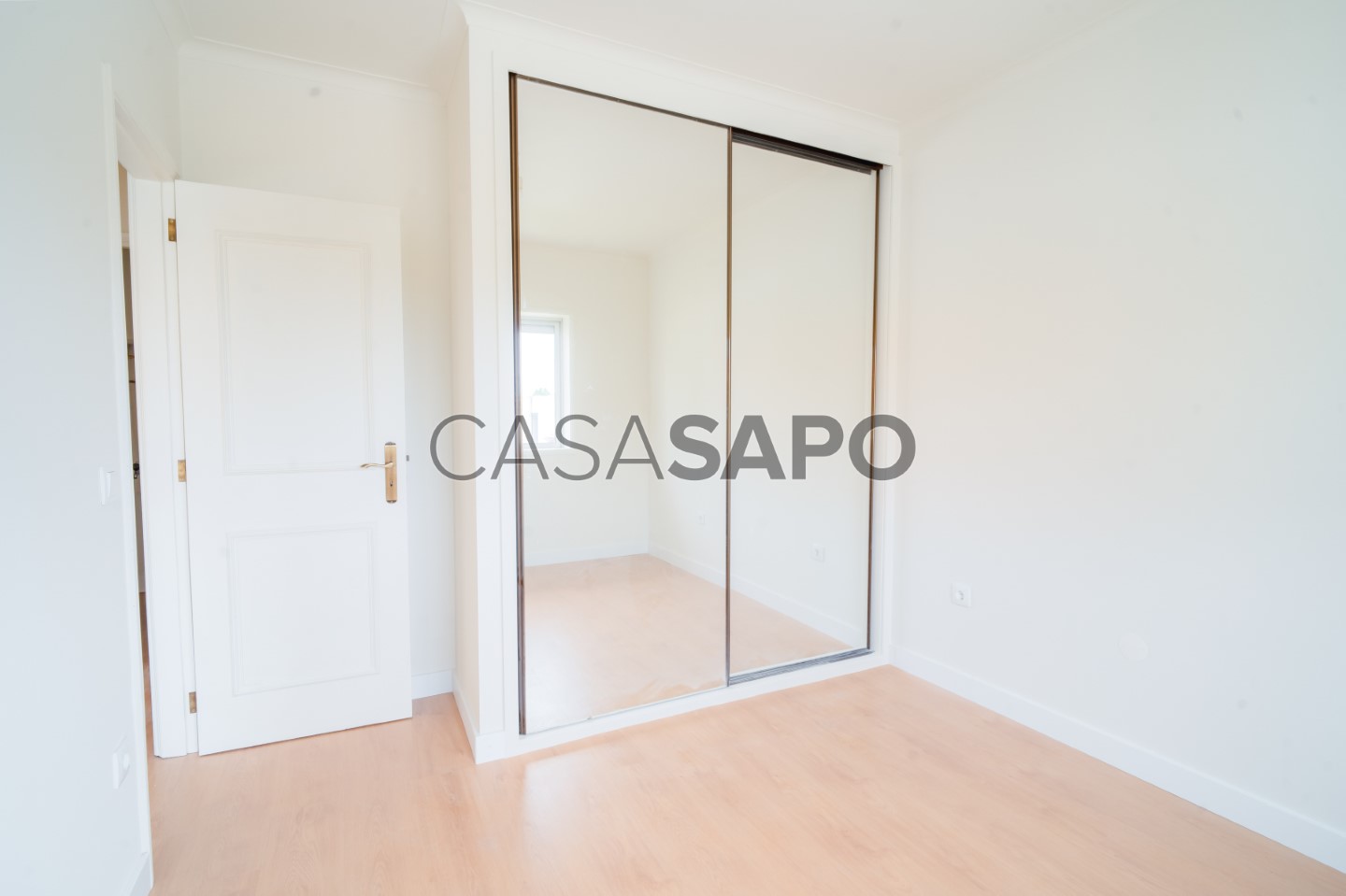 3 bedrooms Apartment in Vila Nova de Gaia, Portugal No. 277086