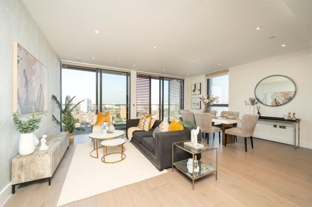 2 bedrooms Apartment in London, United Kingdom No. 5222