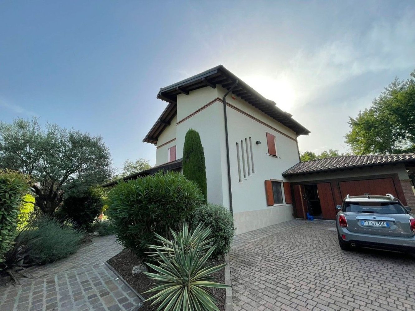 8 rooms Villa in Castelnuovo Rangone, Italy No. 102592