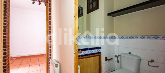 3 bedrooms Apartment in Santa Coloma de Gramenet, Spain No. 81575 18