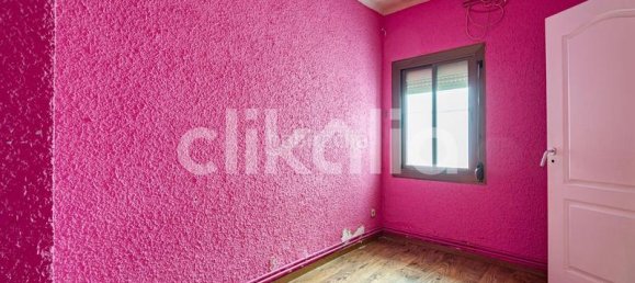 3 bedrooms Apartment in Santa Coloma de Gramenet, Spain No. 81575 12